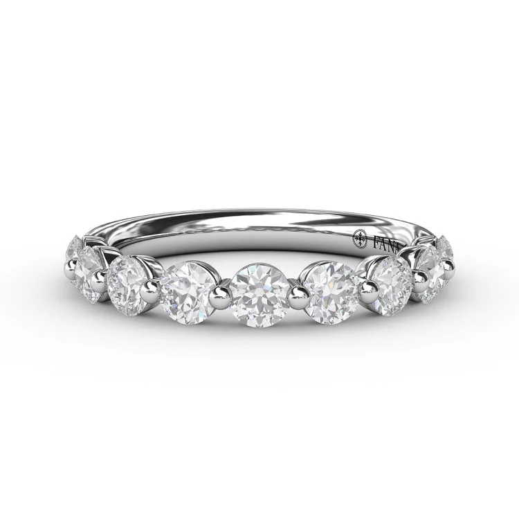 Diamond Band with Single Shared Prongs