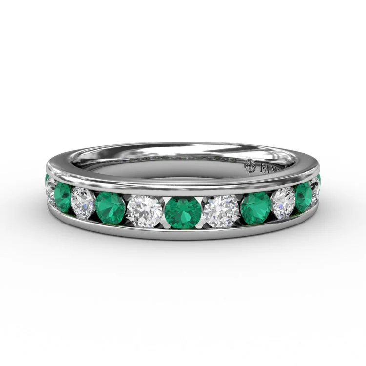 Single Row Emerald and Diamond Band