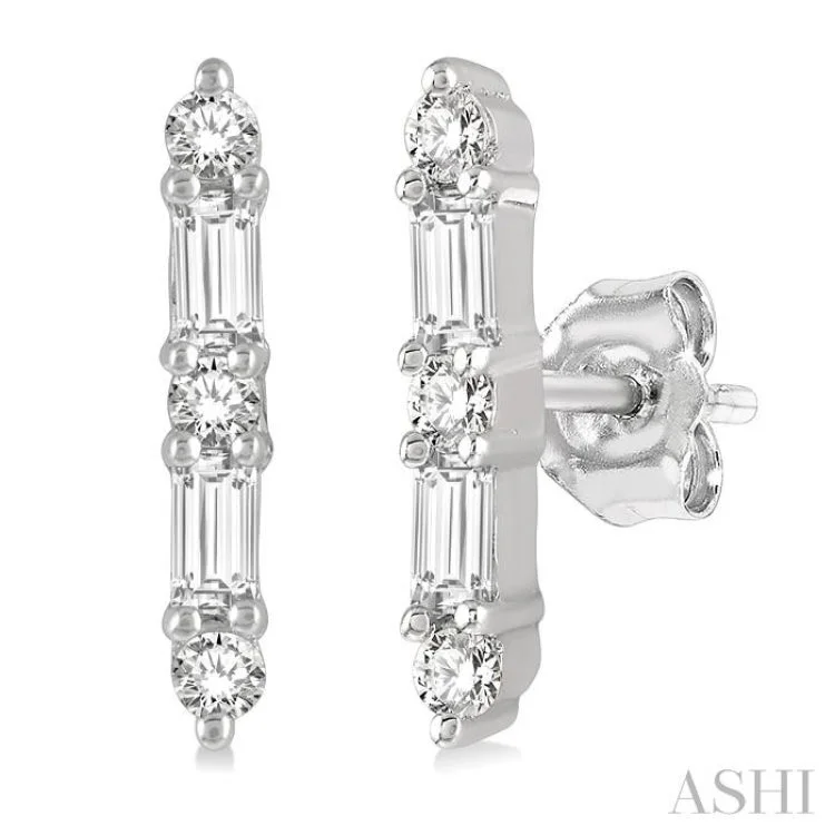 1/6 ctw Solid Bar Baguette and Round Cut Diamond Petite Earring in 10K White Gold