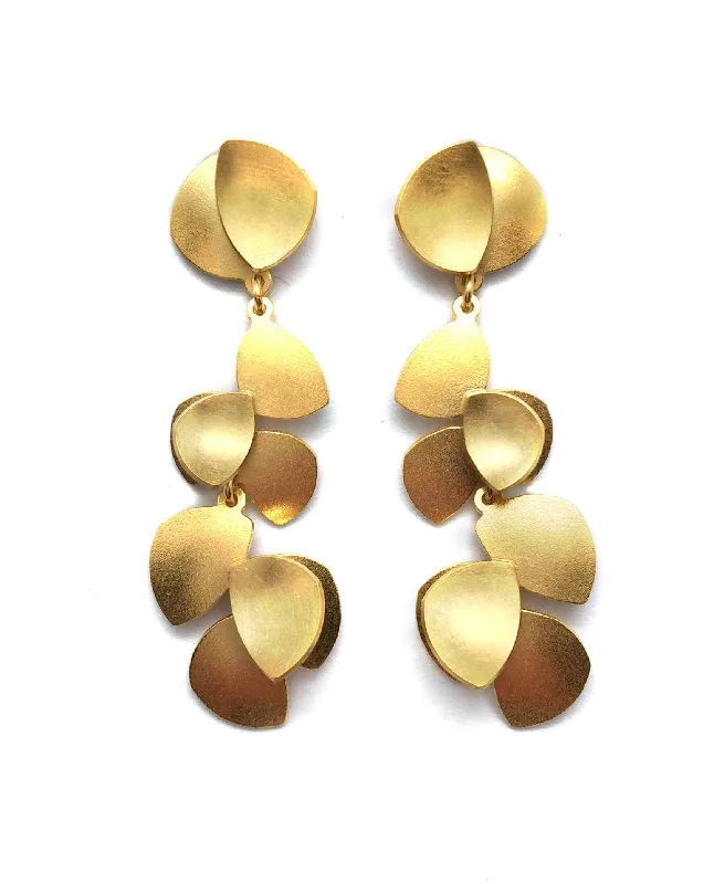 Medium Climbing Vine Earrings - Gold