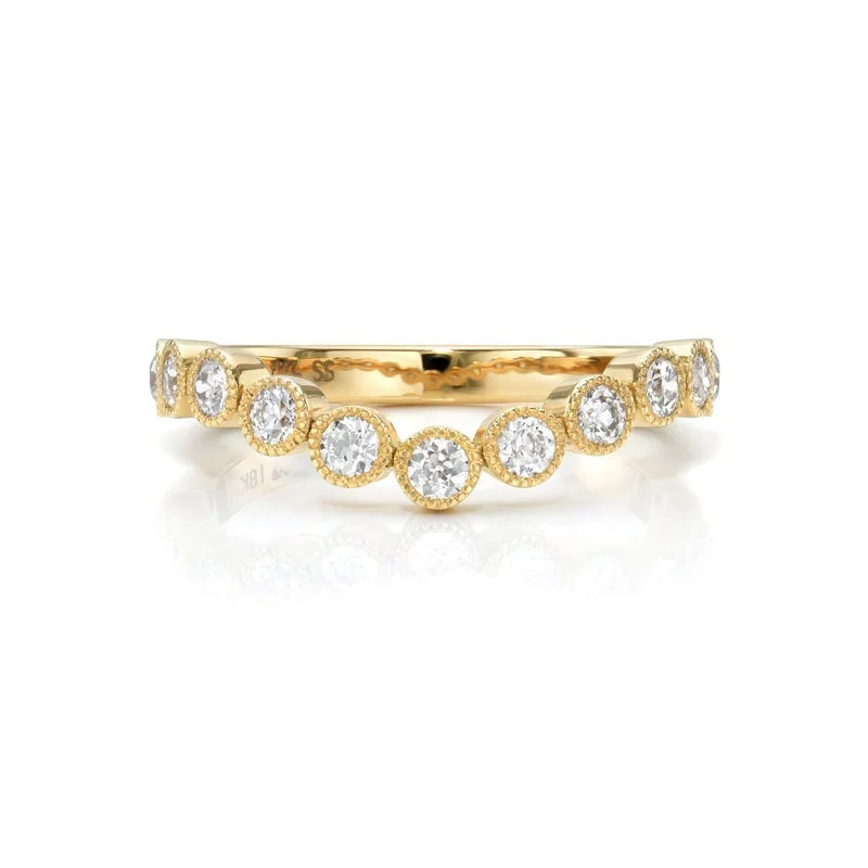 Single Stone 18K Yellow Gold Gabby Curved Band