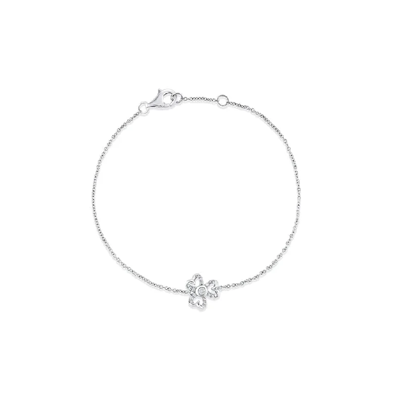 18k White Gold Diamond Three Leaf Flower Chain Bracelet