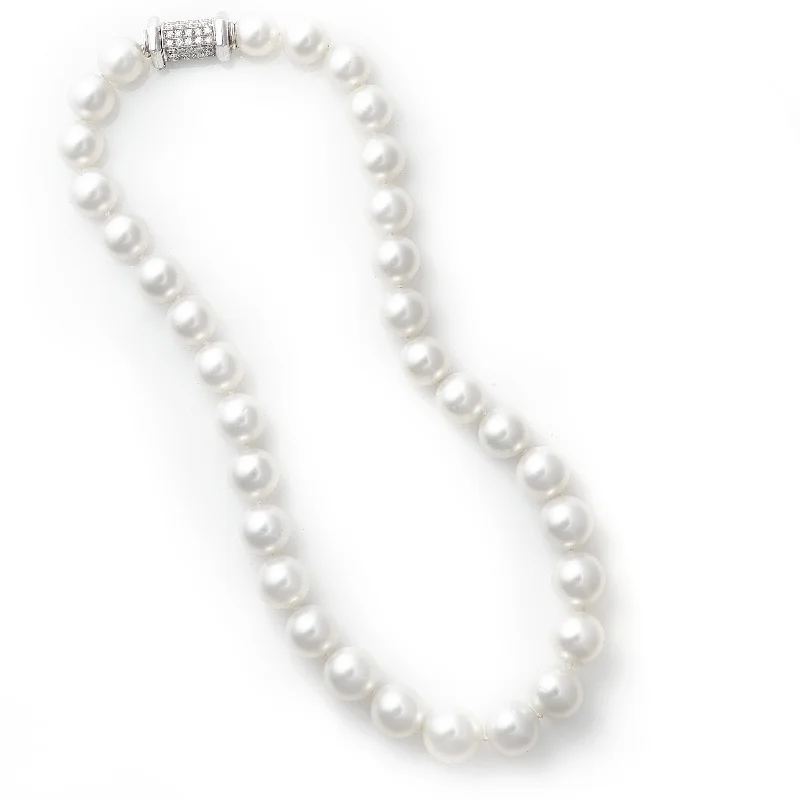 Custom-Made Pearl Diamond Clasp Necklace (18.5" in Length)