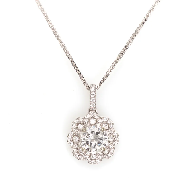 14K White Gold Round Diamond Pendant Necklace