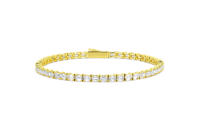 Yellow Gold Emerald Cut Diamond Tennis Bracelet